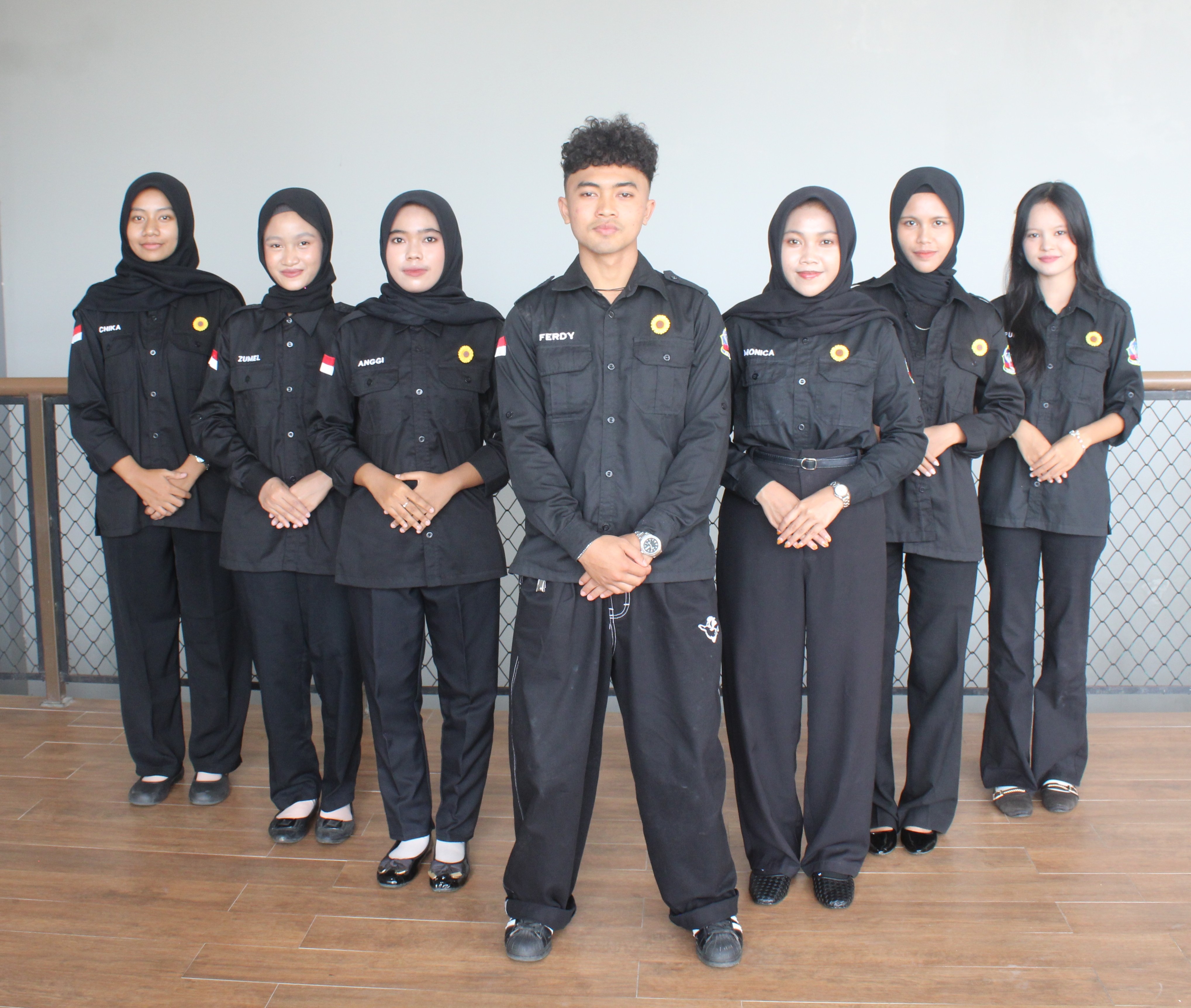 Foto Bersama Divisi Infokom